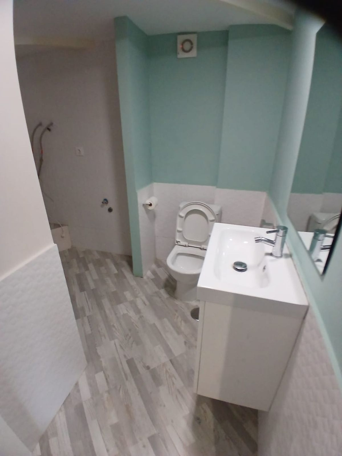 5ae5224d77a08fba587aebeed3394eb4 - 8