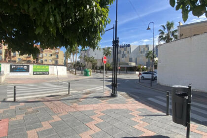 5bc1acbb7265910b35c91a5bd44e4c84 - 4