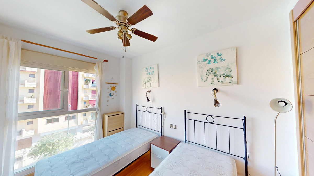 5c7306da17cdea6b79beefb45814bfc5 - 18