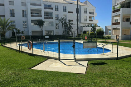 5cc4d21b6d401c074644cd0acd448450 - 32