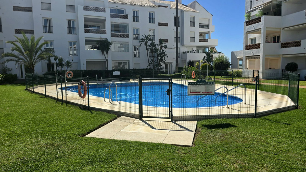 5cc4d21b6d401c074644cd0acd448450 - 32