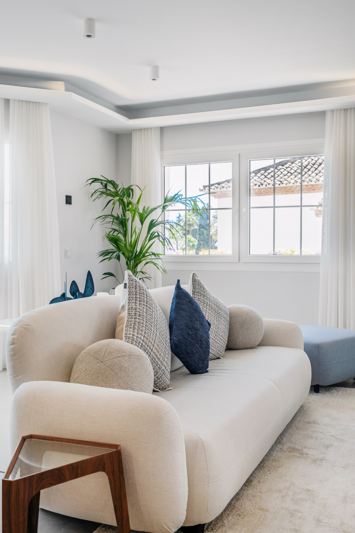 5d2952608845b707aa60541b7d23c28d - 24