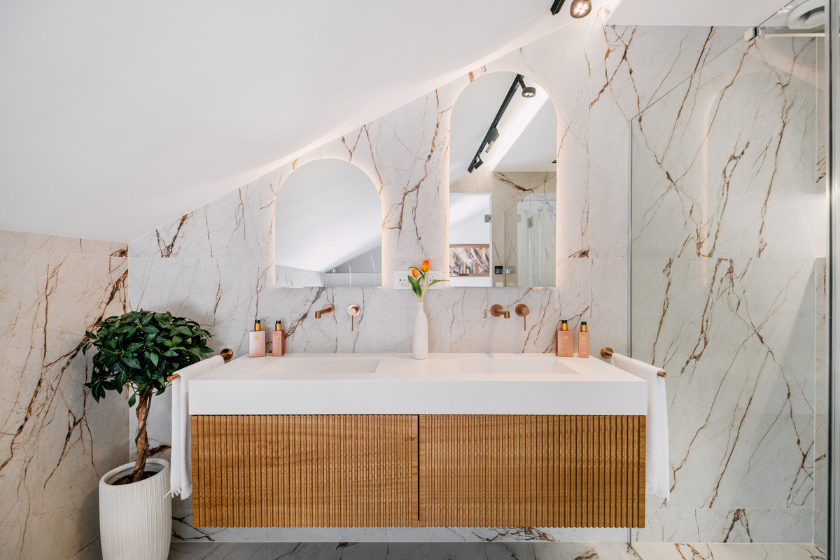 5d2952608845b707aa60541b7d23c28d - 7