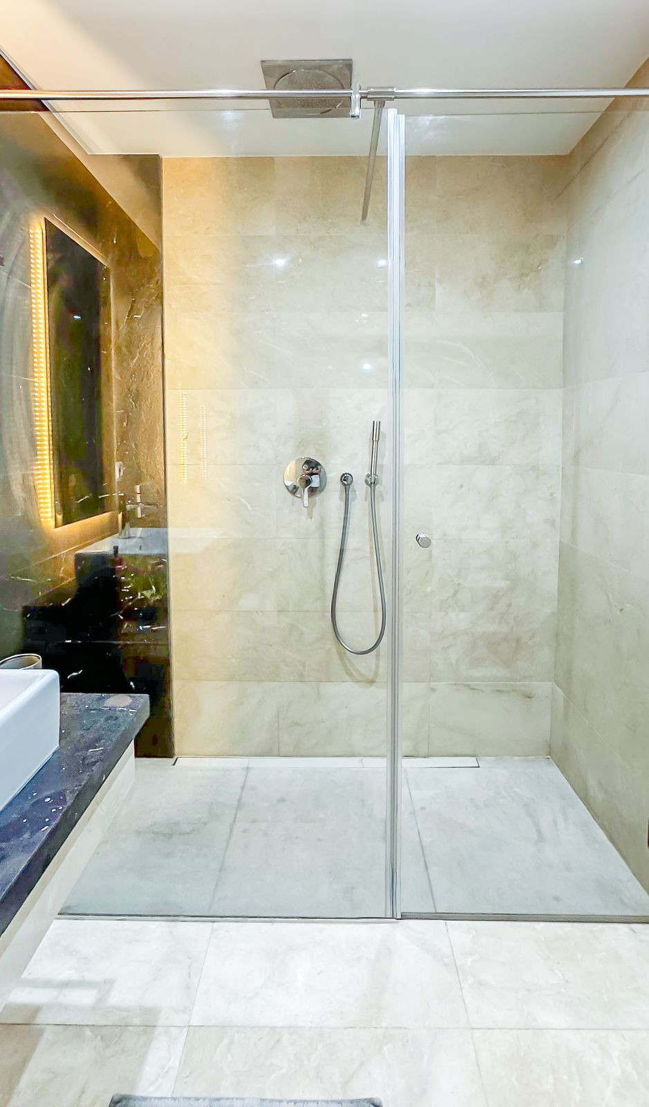 5d4a3db4d791208f2703f1c9fe4d796b - 21