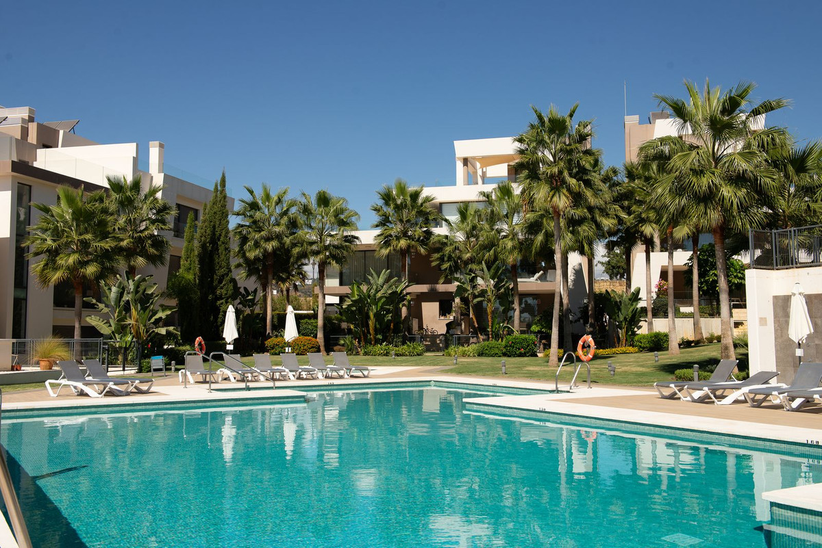 5d4a3db4d791208f2703f1c9fe4d796b - 25