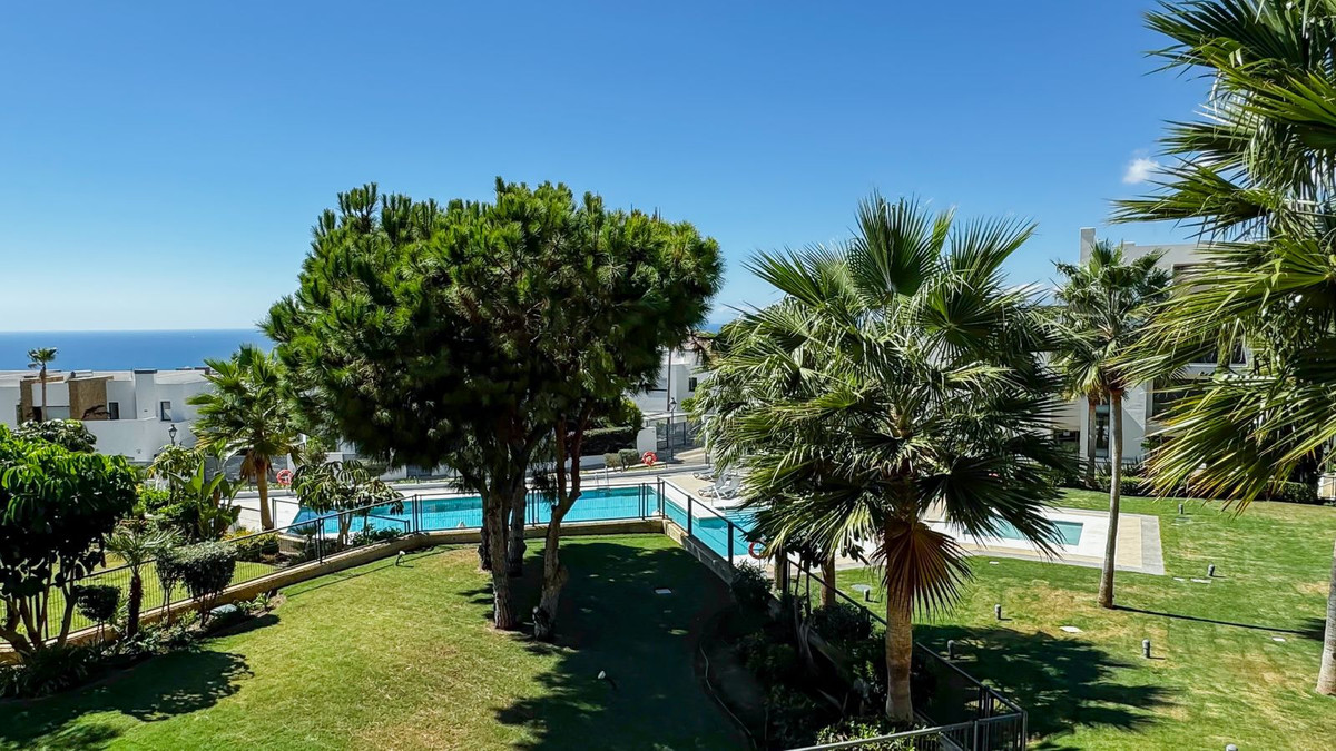 5d4a3db4d791208f2703f1c9fe4d796b - 31