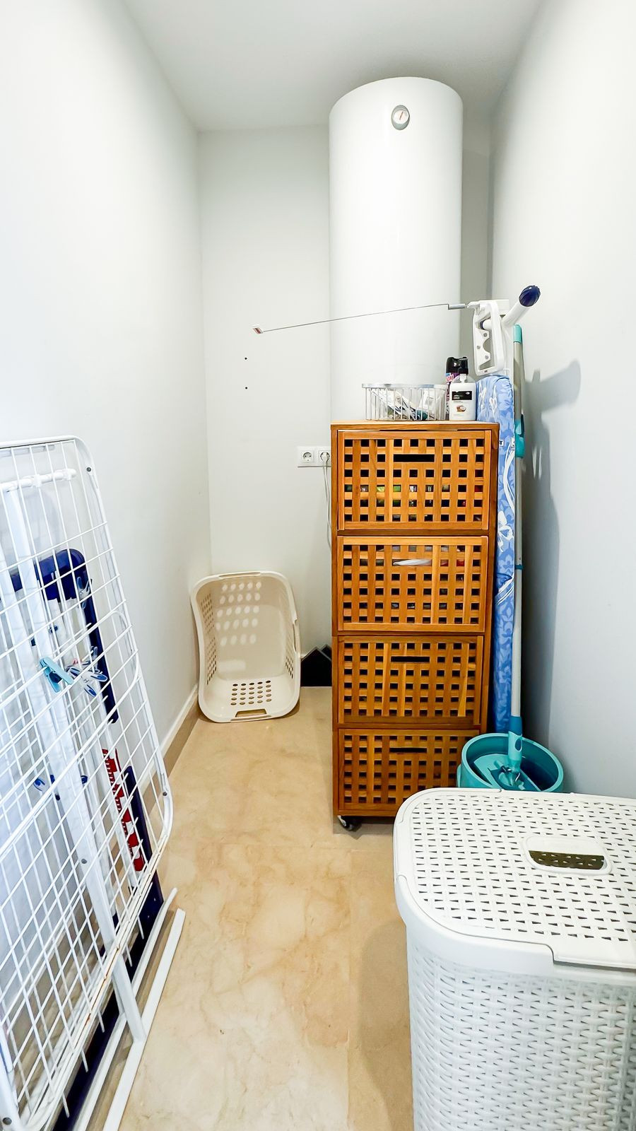 5d4a3db4d791208f2703f1c9fe4d796b - 32