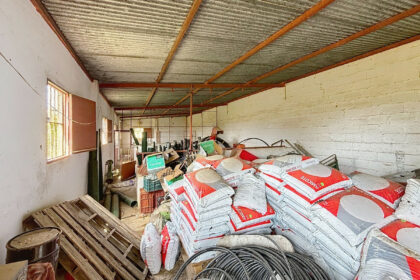 5e1ebdba304506a7b06575ed4e75e2cf - 11