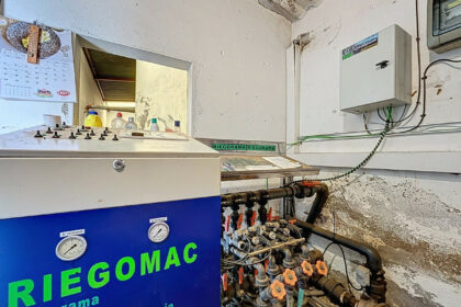 5e1ebdba304506a7b06575ed4e75e2cf - 14