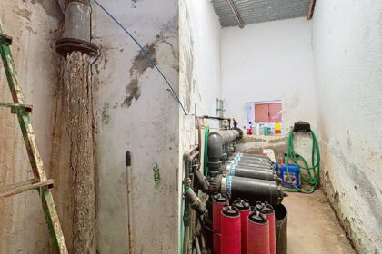 5e1ebdba304506a7b06575ed4e75e2cf - 16