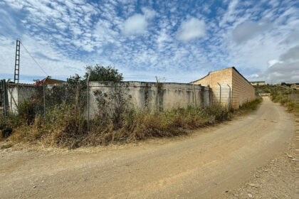 5e1ebdba304506a7b06575ed4e75e2cf - 5