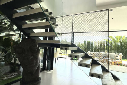 5f148b88cce81d1c0051de8854a9227b - 12