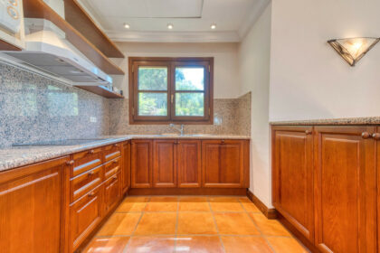 5f2fac2a5d36a0d1fab0f4a613d89e6a - 22