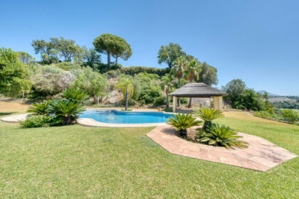 5f2fac2a5d36a0d1fab0f4a613d89e6a - 40