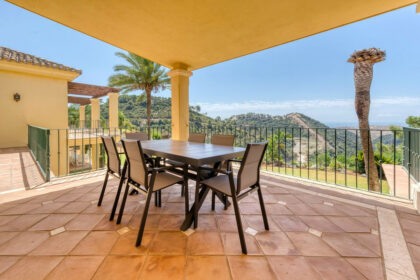 5f2fac2a5d36a0d1fab0f4a613d89e6a - 42