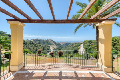 5f2fac2a5d36a0d1fab0f4a613d89e6a - 44