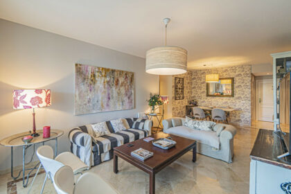 5f604c2b60b5a34a5de4b60739789bee - 3