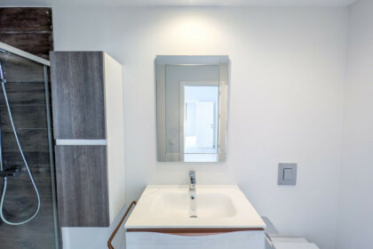 6052c3702b7df3fae7270b43451de172 - 22