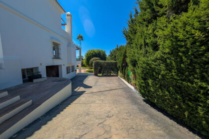 6052c3702b7df3fae7270b43451de172 - 55