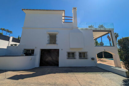 6052c3702b7df3fae7270b43451de172 - 56