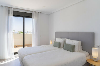 611135520eb7987f565c273918e315dd - 13