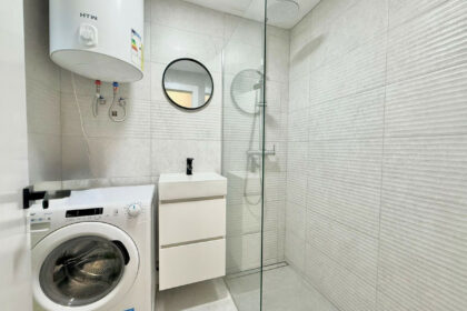 611a8dc577667b7f84c4082255bea270 - 16