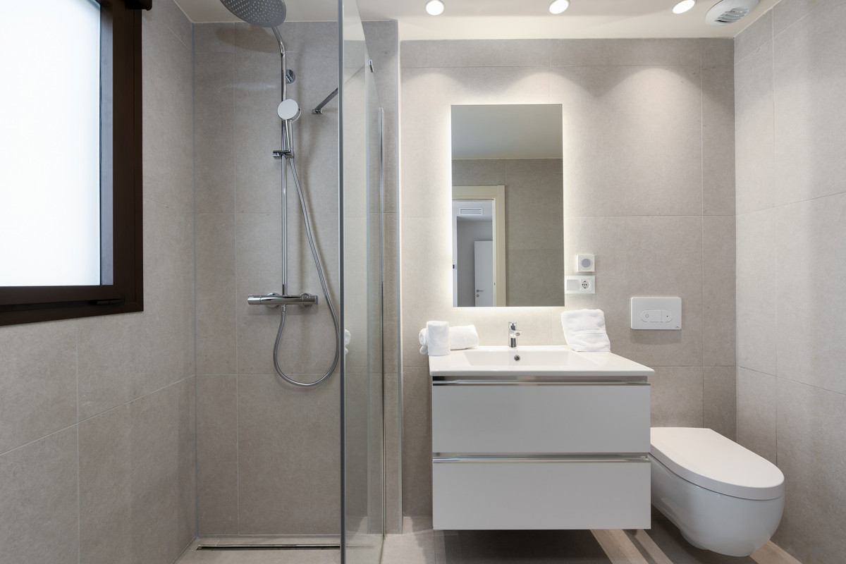 6150083e089b9e5f46bb5aecb81178e3 - 46