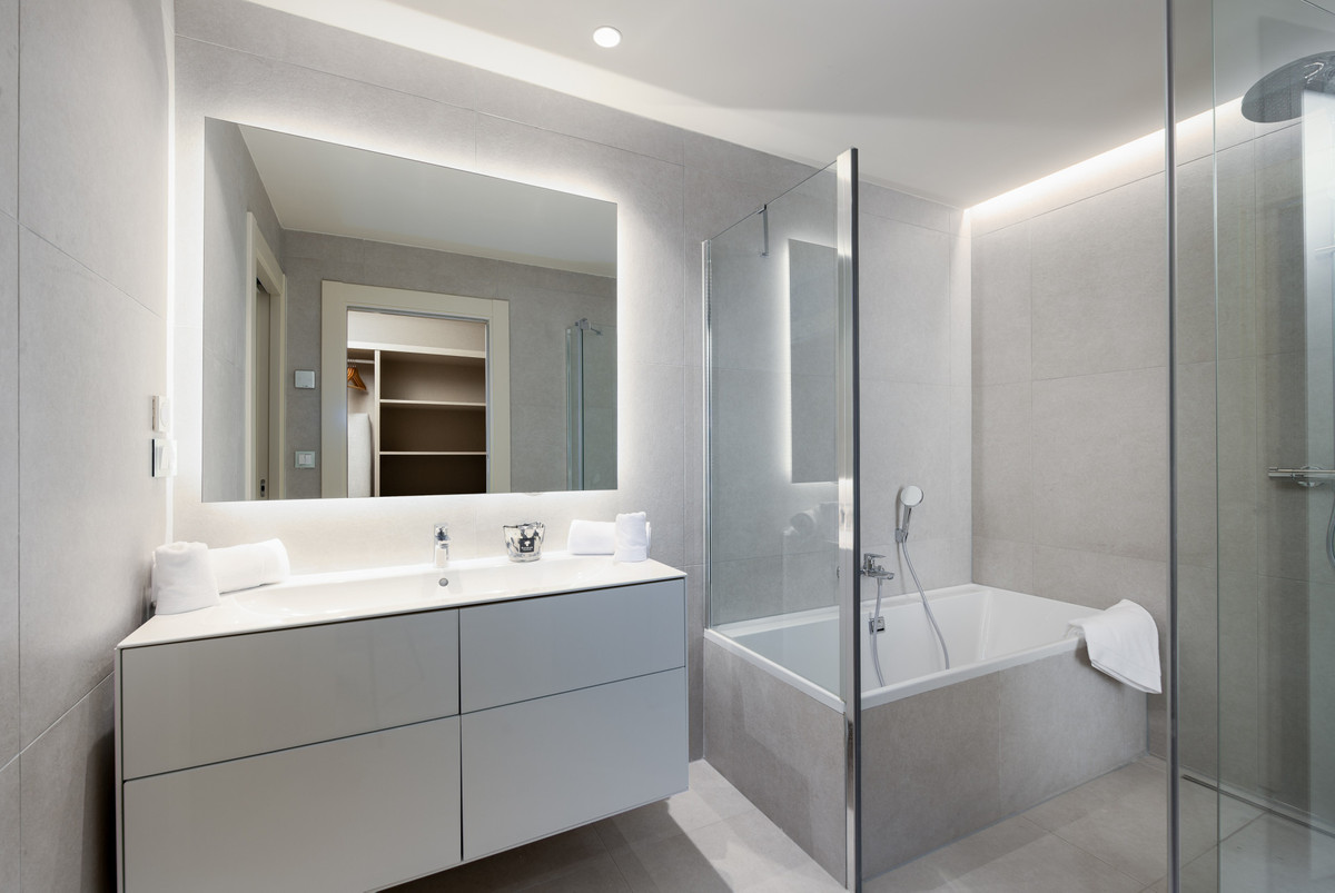 6150083e089b9e5f46bb5aecb81178e3 - 5