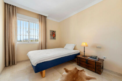 61804aa67d3649fb45b8236585f64b7a - 16