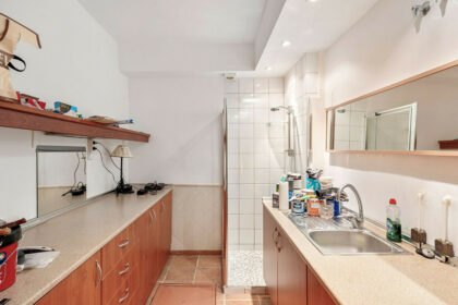 61804aa67d3649fb45b8236585f64b7a - 24