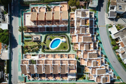 61804aa67d3649fb45b8236585f64b7a - 32