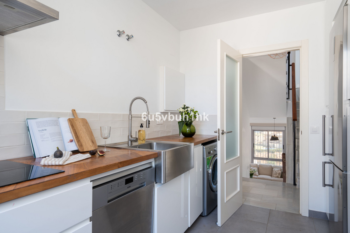 61c82e7db97a3d06e53109ffef167be7 - 12