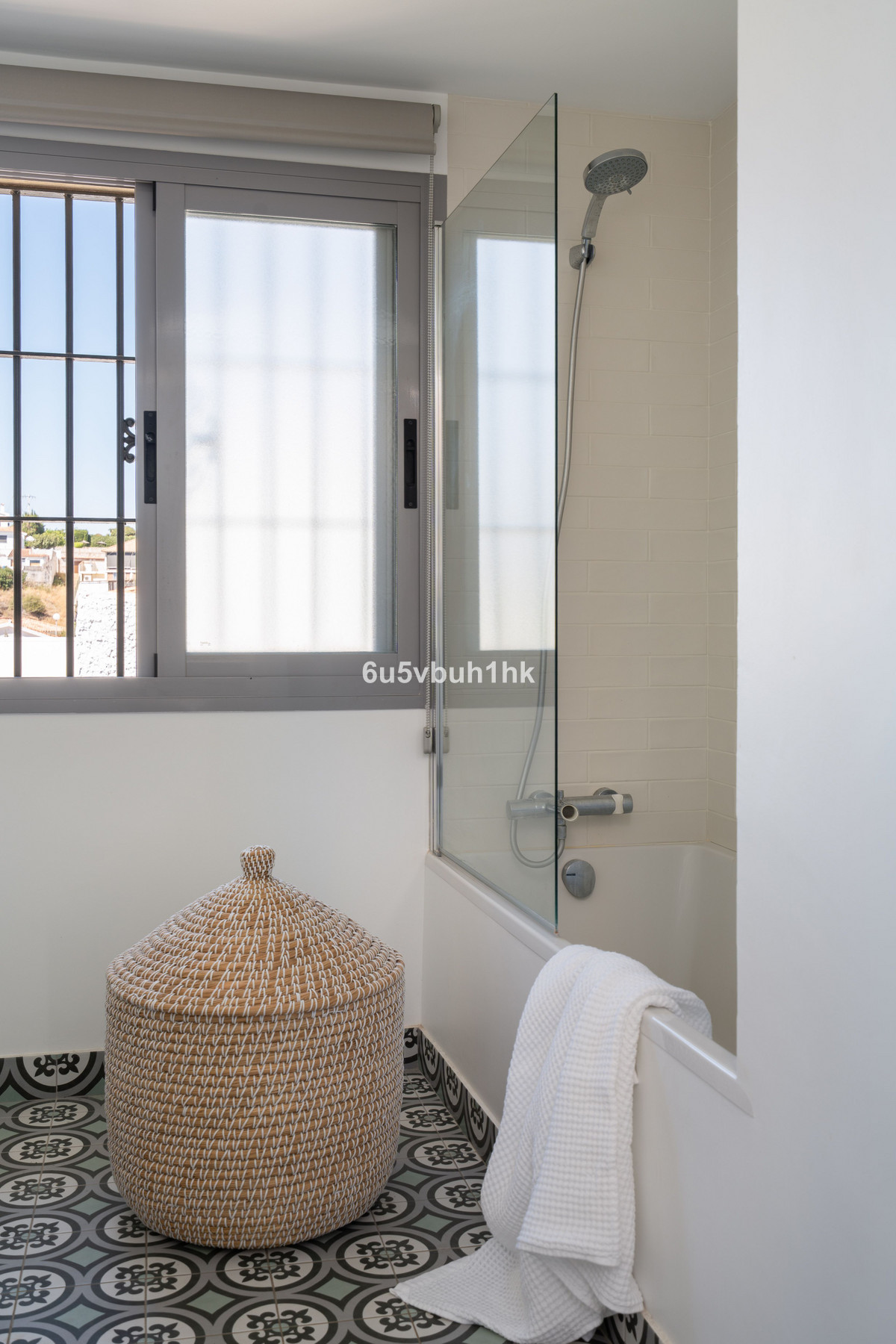 61c82e7db97a3d06e53109ffef167be7 - 15