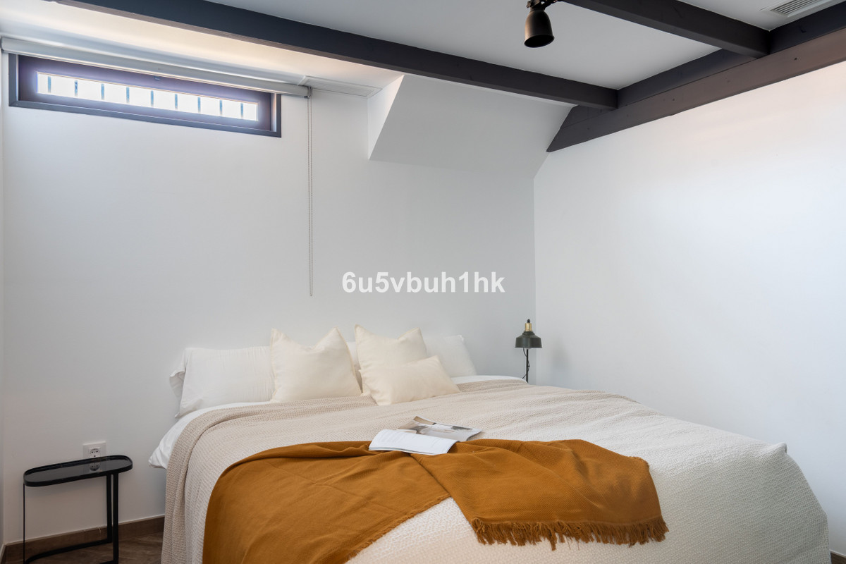 61c82e7db97a3d06e53109ffef167be7 - 30