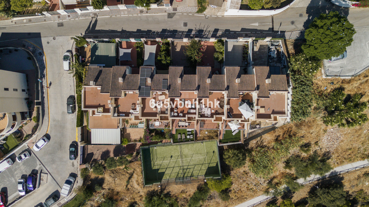 61c82e7db97a3d06e53109ffef167be7 - 41