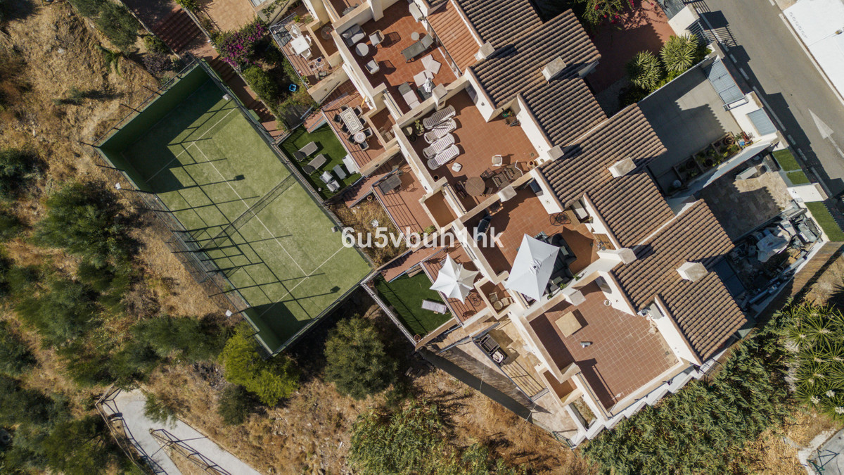 61c82e7db97a3d06e53109ffef167be7 - 42