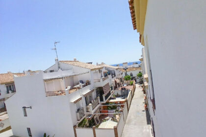 61dde04a8af6e8ed520e4d4ee8e59ca9 - 22