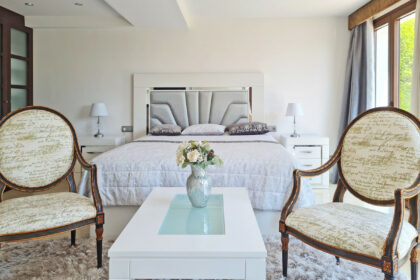 62a2f3ccfccdb44ffc38234a73e7ee9c - 10