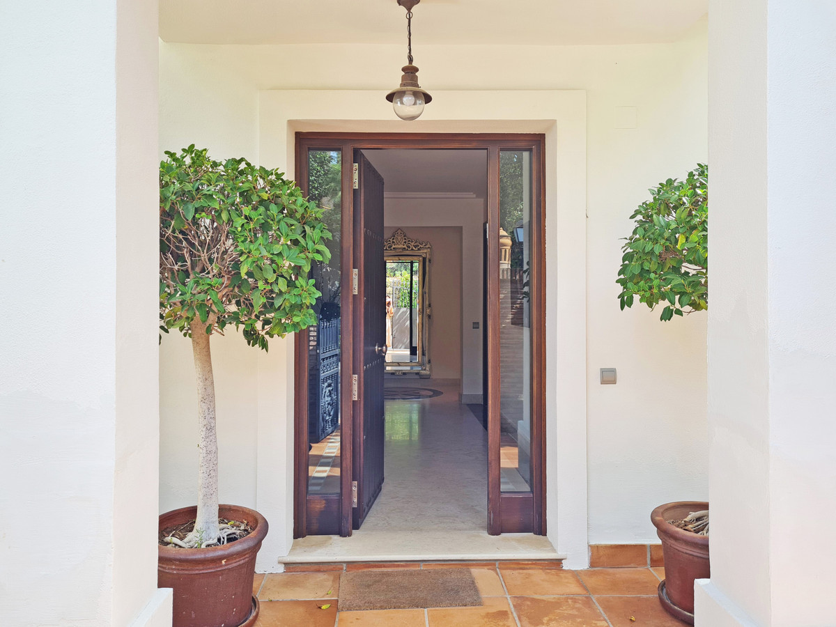 62a2f3ccfccdb44ffc38234a73e7ee9c - 23