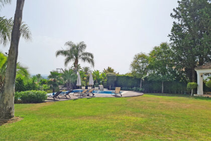 62a2f3ccfccdb44ffc38234a73e7ee9c - 36