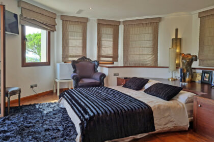 62a2f3ccfccdb44ffc38234a73e7ee9c - 7