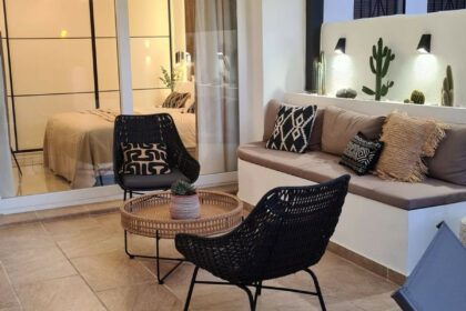 62c2fe4235dae975e583255df6af828a - 10