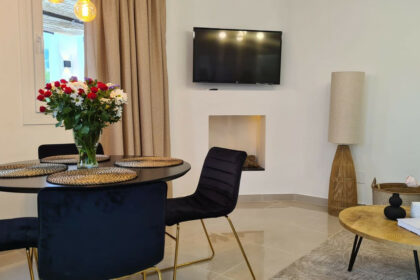 62c2fe4235dae975e583255df6af828a - 13