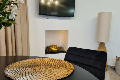 62c2fe4235dae975e583255df6af828a - 16