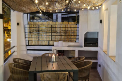 62c2fe4235dae975e583255df6af828a - 9