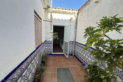 631b4d12b72576f2109638bfe05d3480 - 2