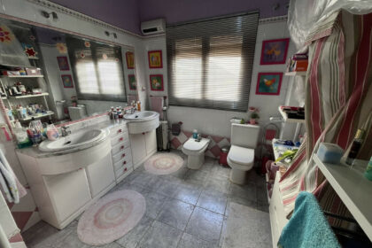 631b4d12b72576f2109638bfe05d3480 - 23