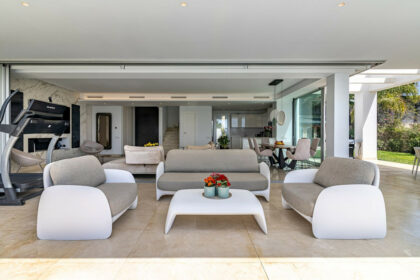 638665c7518c450eb0986d83b24350f7 - 26