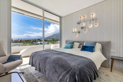 638665c7518c450eb0986d83b24350f7 - 34