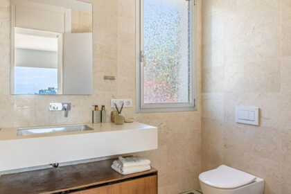 638665c7518c450eb0986d83b24350f7 - 43